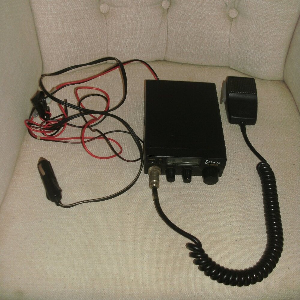 Cobra 19 Ultra III Mobile CB & Microphone Compact Lightweight Design